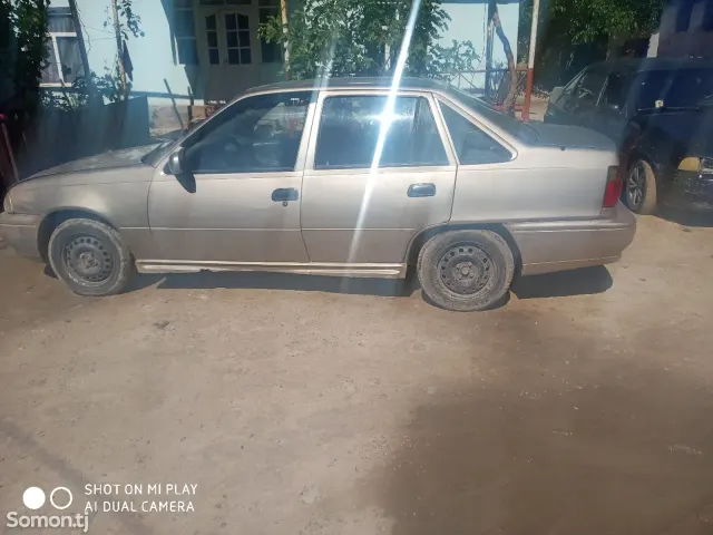 Daewoo Nexia 1996 · 1.6 MT