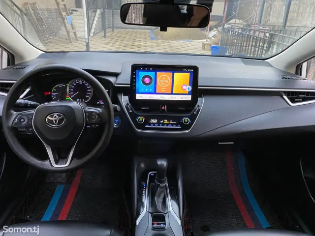 Toyota Corolla 2020 · 1.8 AT