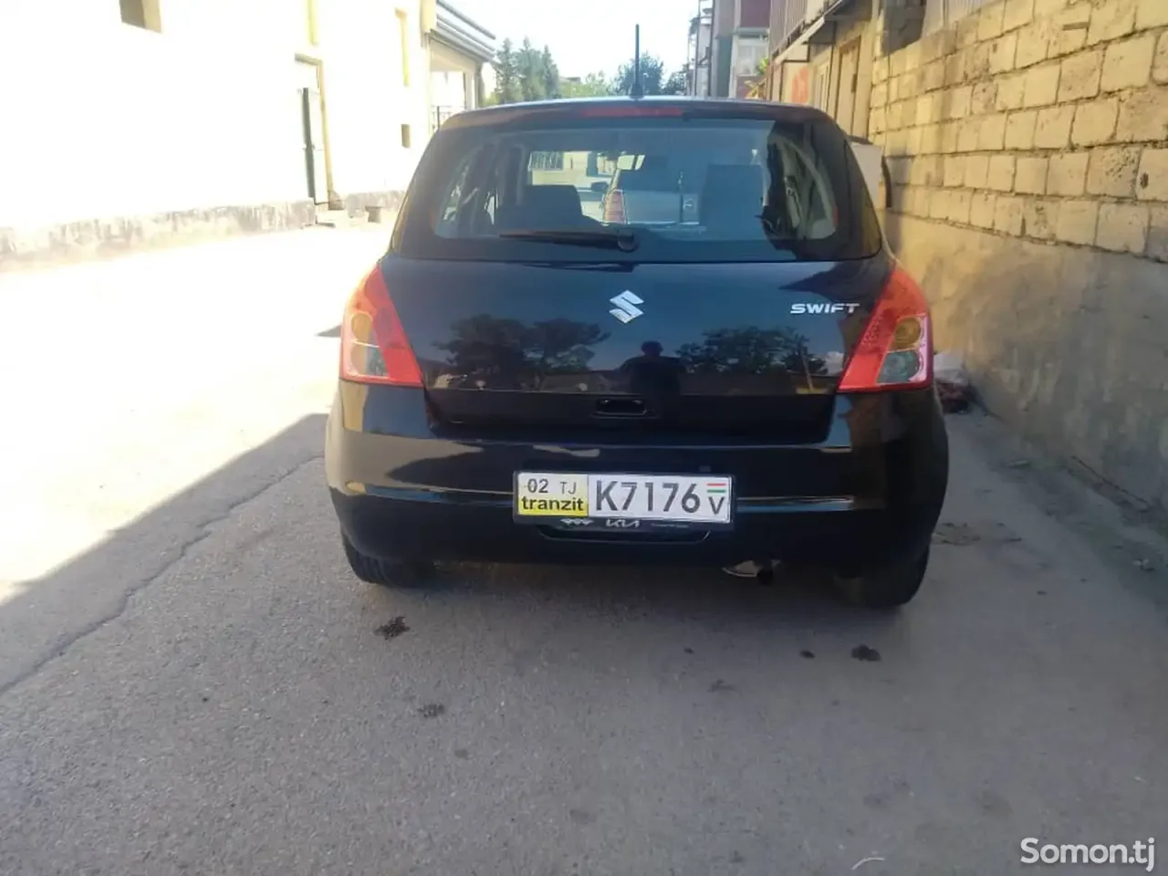Suzuki Swift 2010 · 1.3 AT