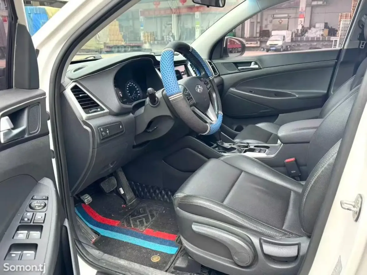 Hyundai Tucson 2016 · 1.6 AT