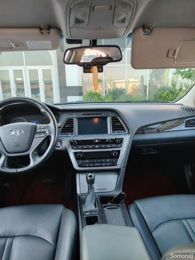 Hyundai Sonata 2014 · 2.0 AT
