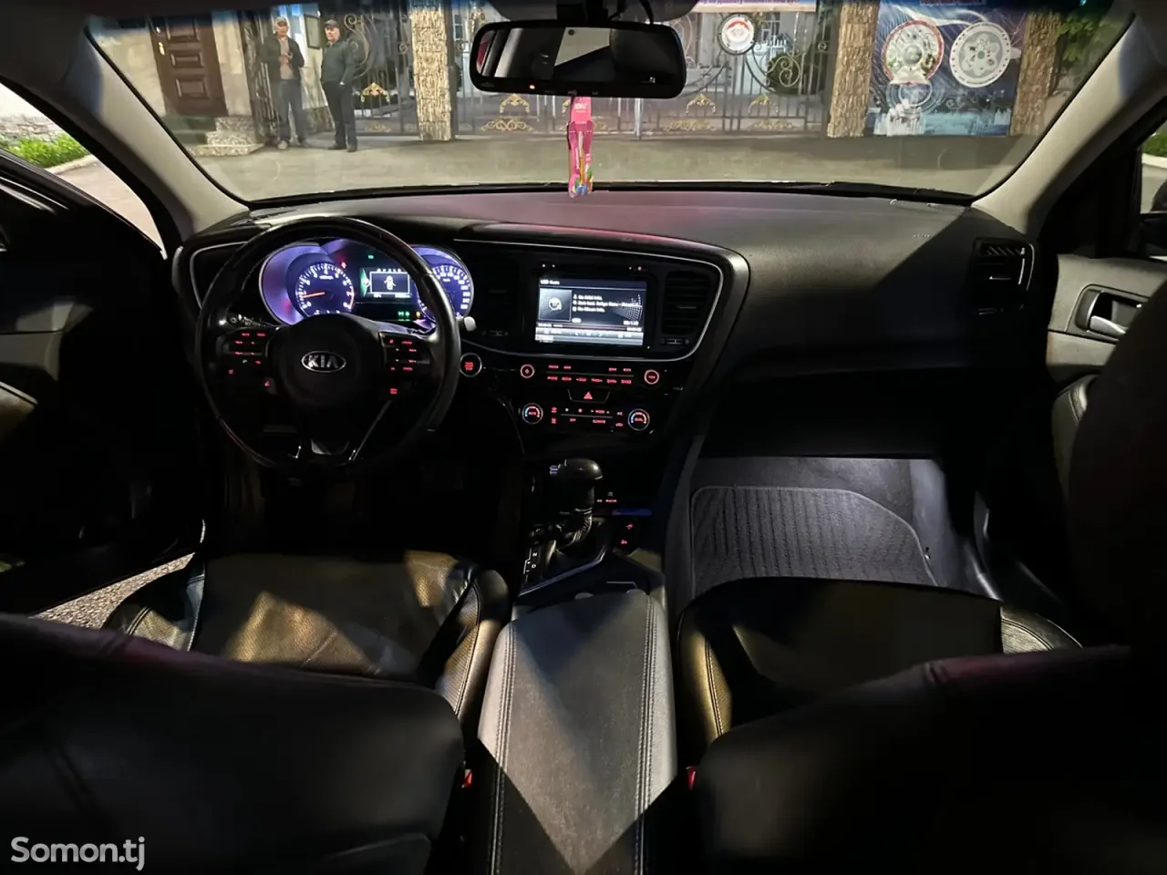 Kia K series 2015 · 2.0 AT