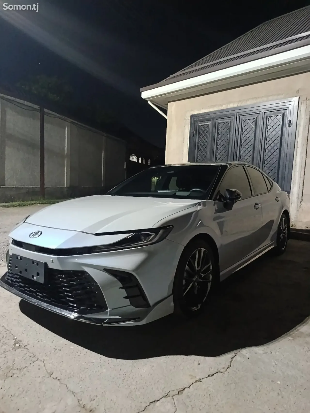 Toyota Camry 2026 · 2.5 AT