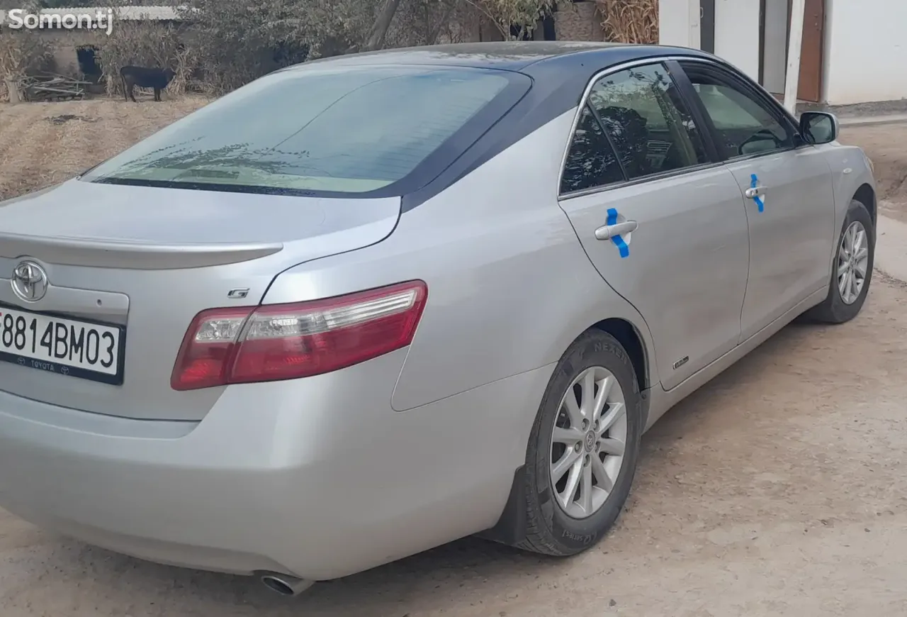 Toyota Camry 2008 · 2.4 AT