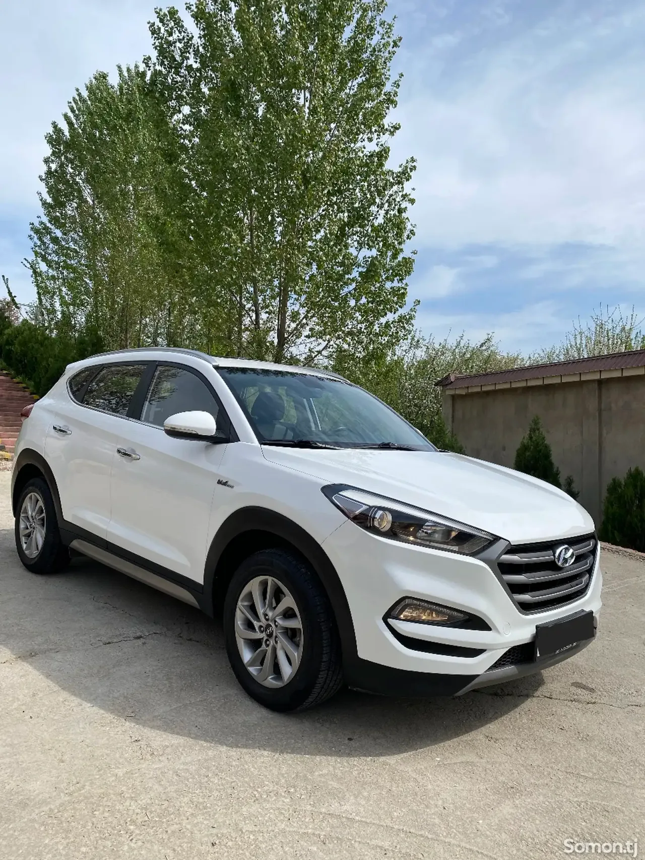 Hyundai Tucson 2016 · 1.6 AT