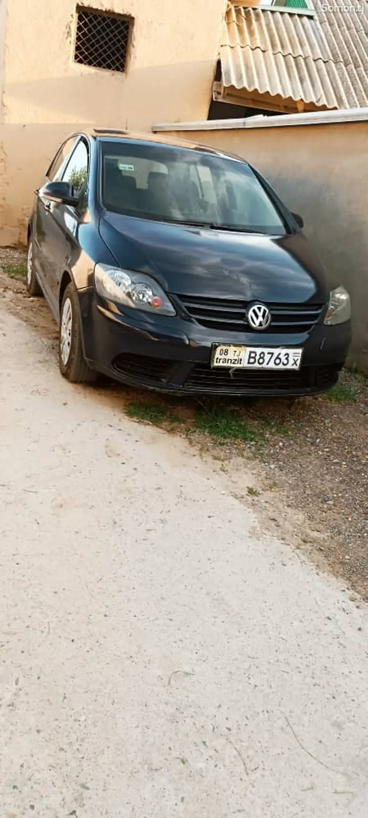 Volkswagen Golf 2006 · 1.4 MT