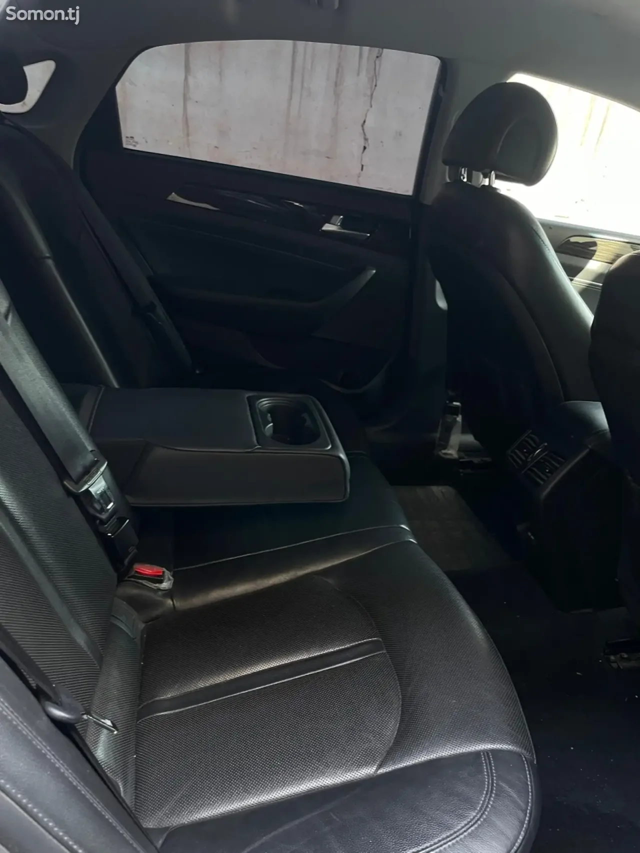 Hyundai Sonata 2015 · 2.0 AT
