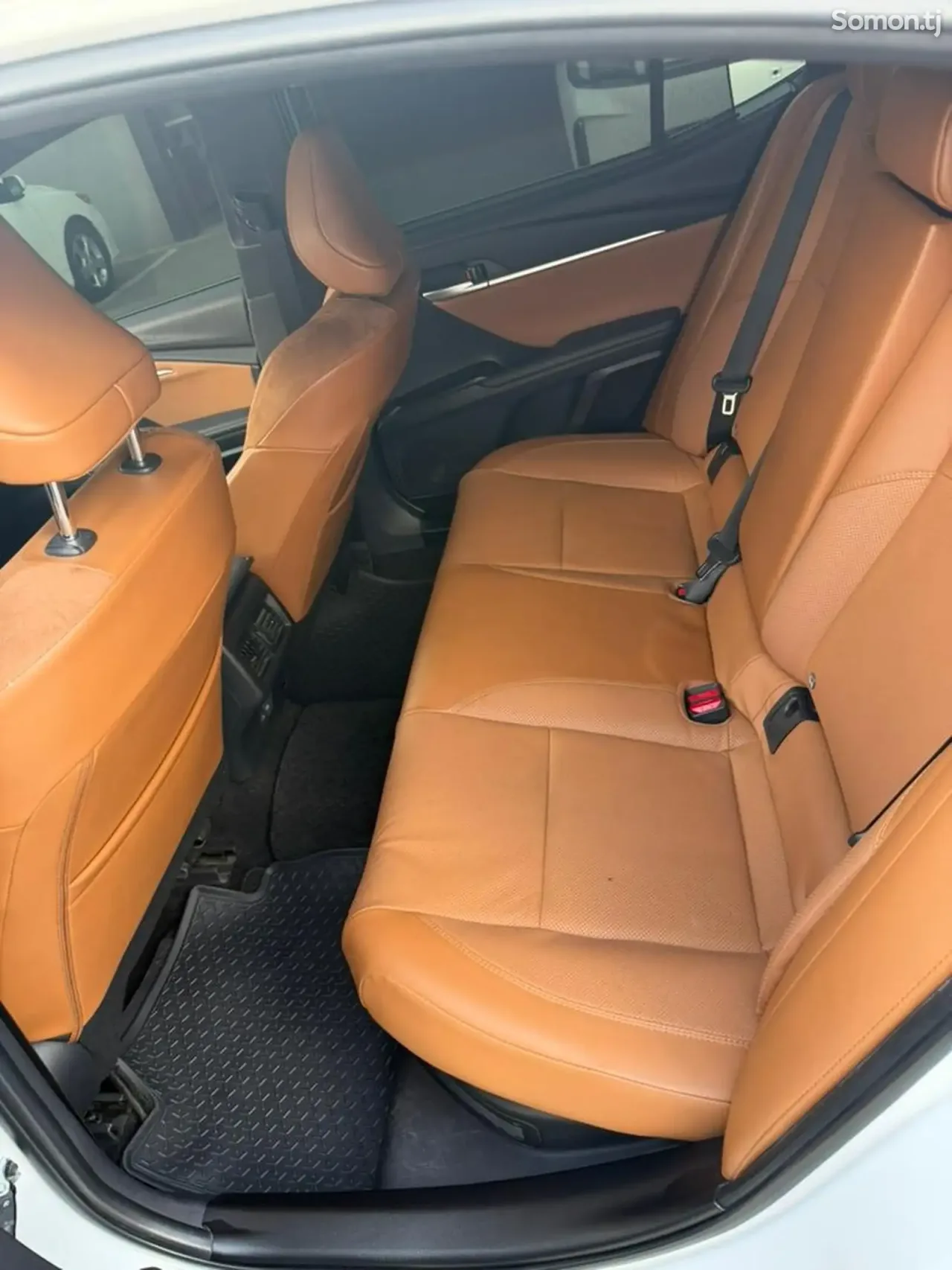 Toyota Camry 2025 · 2.5 AT
