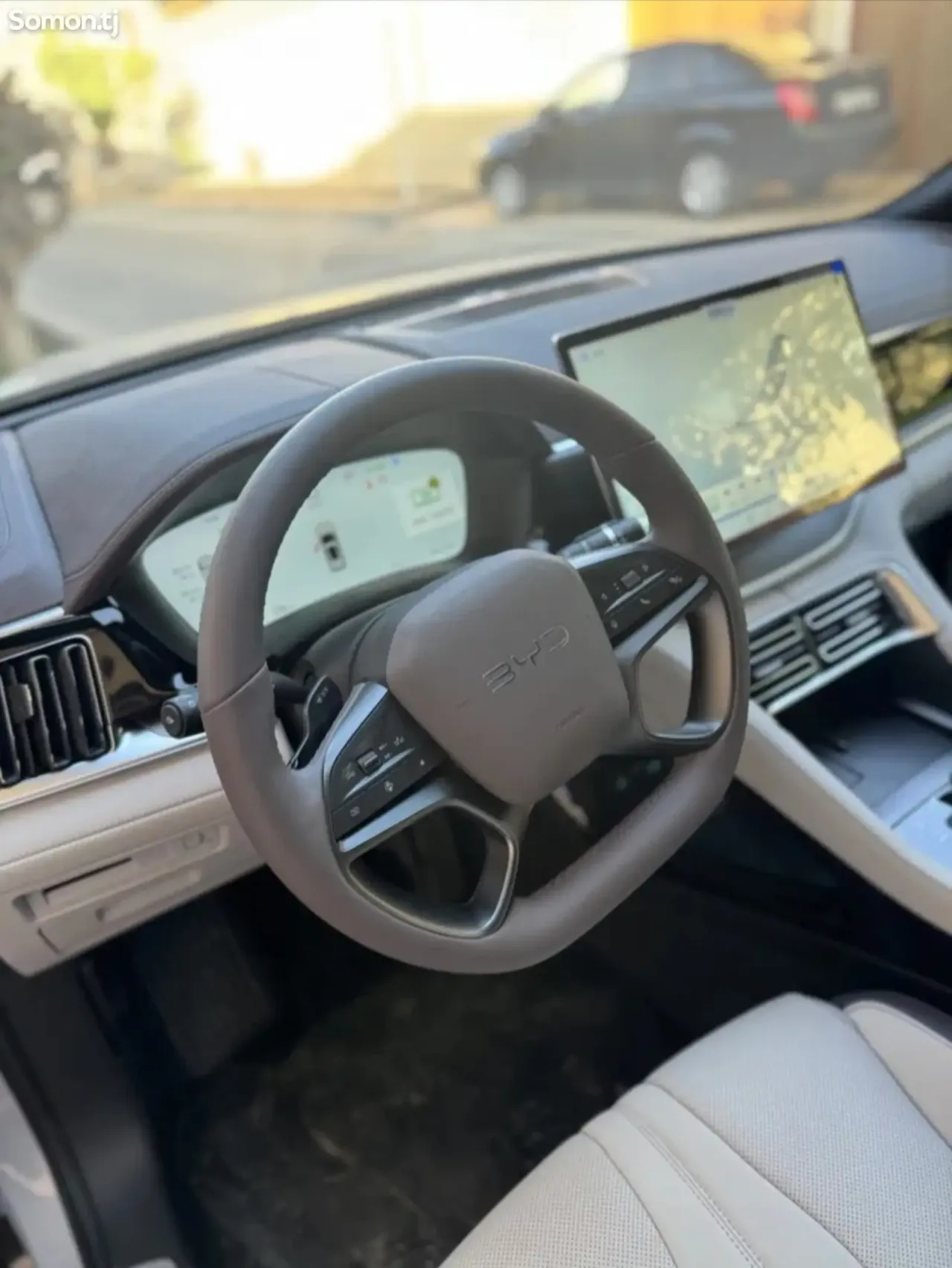 BYD Song Plus 2025 · AMT