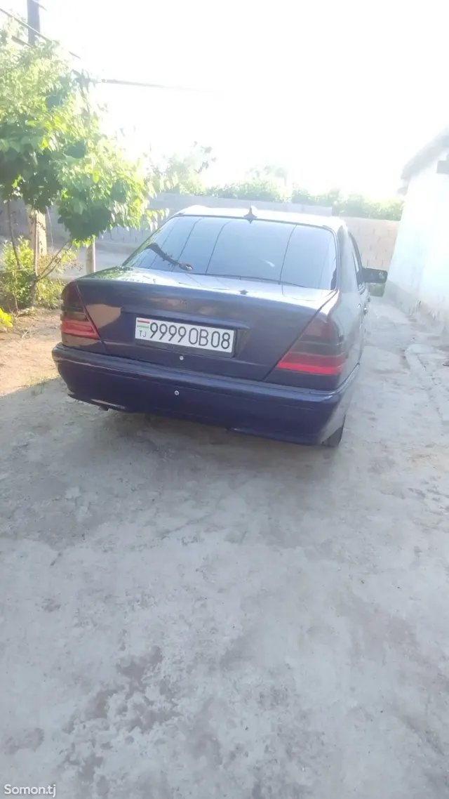 Mercedes-Benz C class 1999 · 1.8 MT