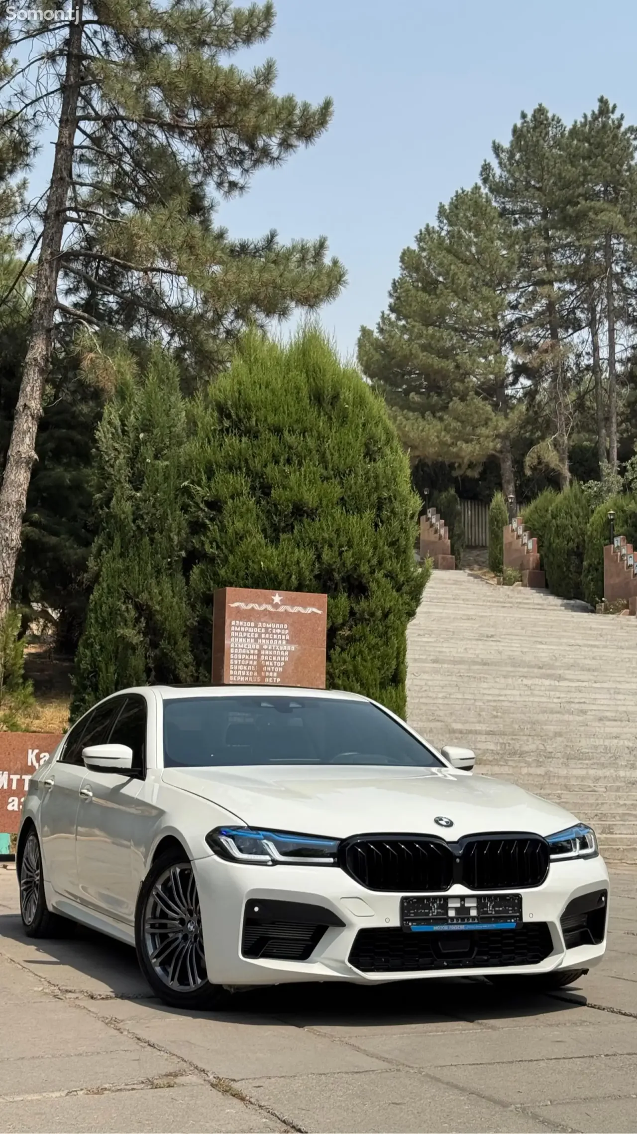 BMW 5 series 2017 · 3.0 AT