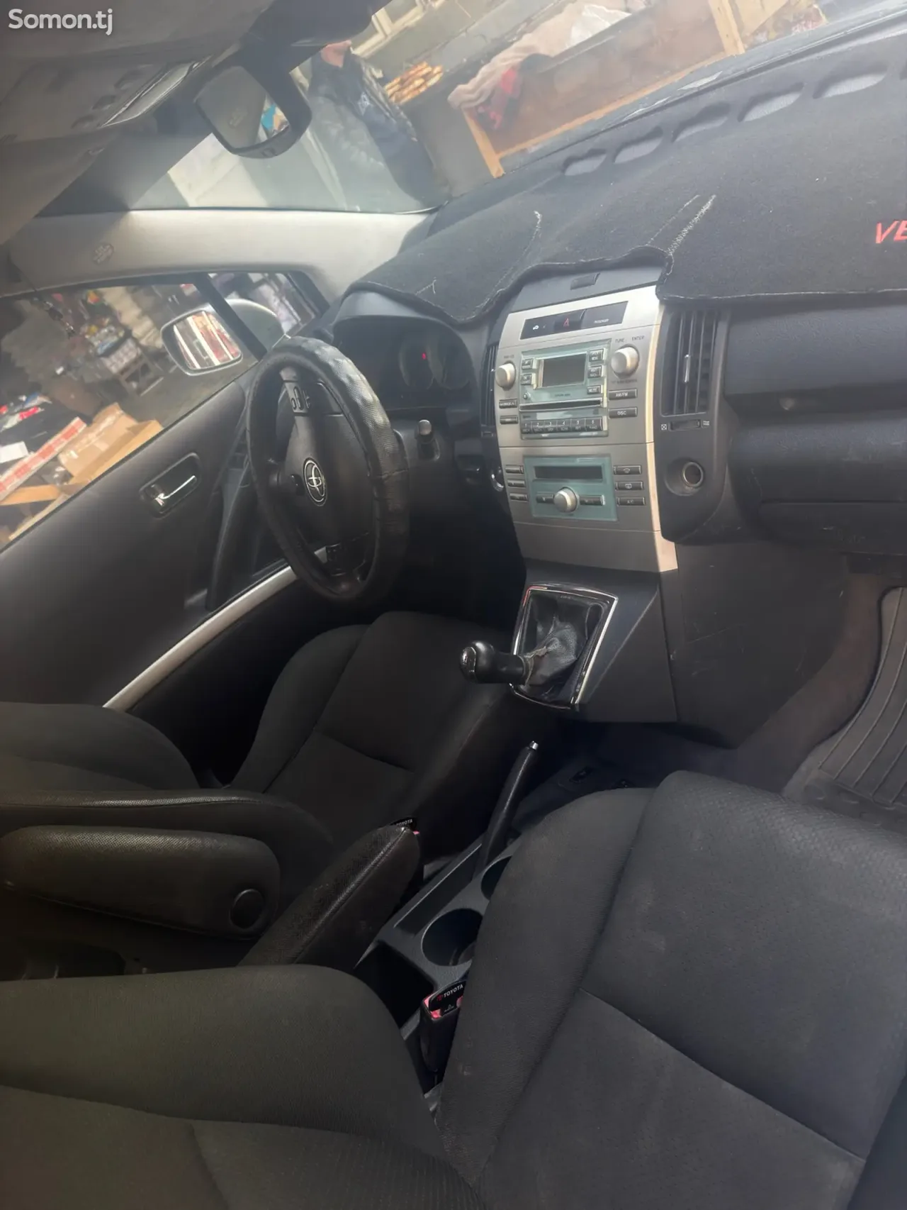 Toyota Verso 2007 · 1.8 MT