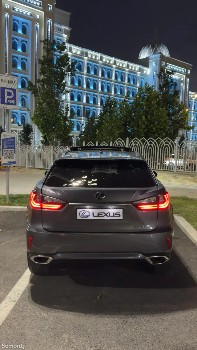Lexus RX series 2016 · 3.5 AT