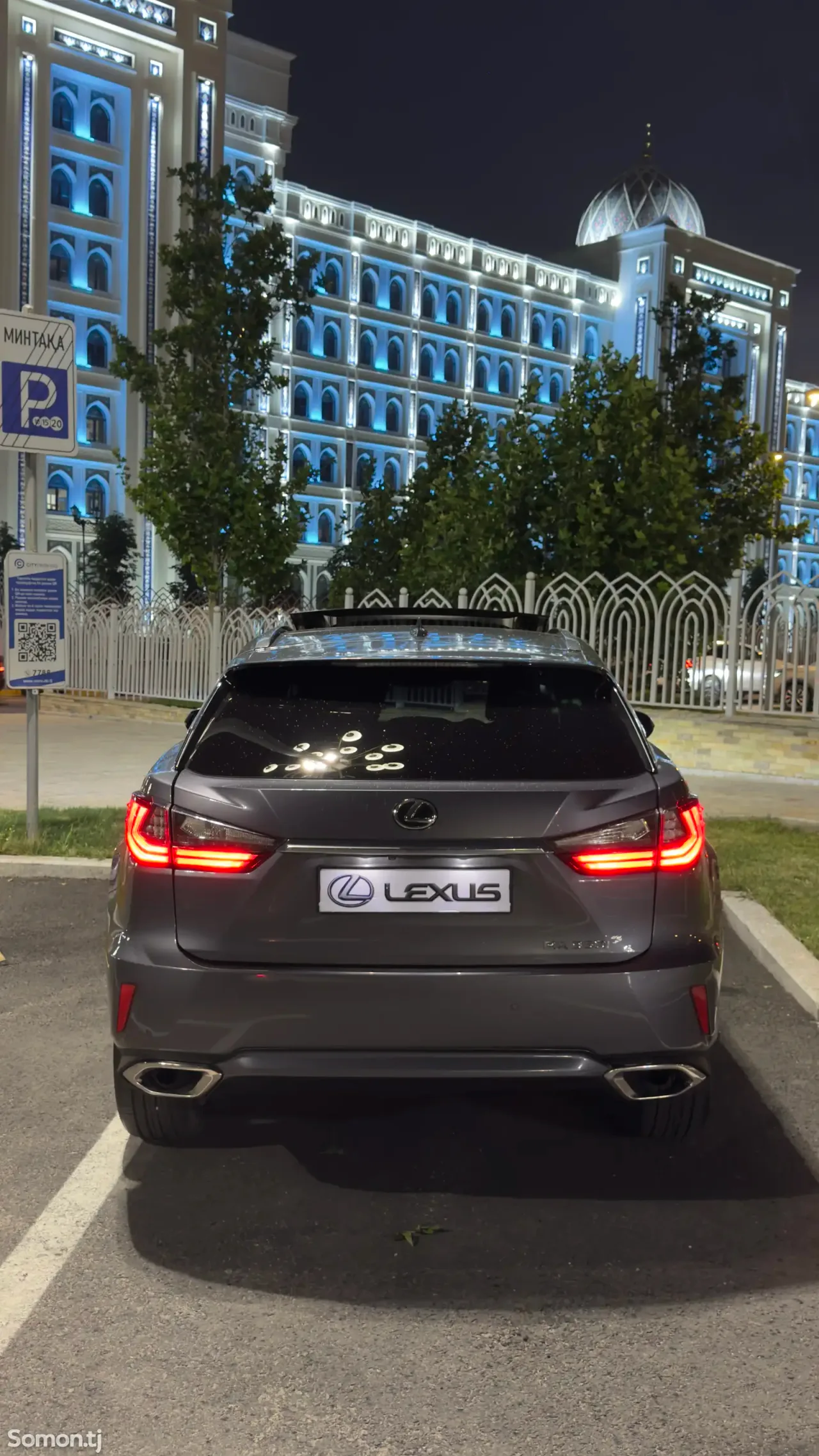 Lexus RX series 2016 · 3.5 AT