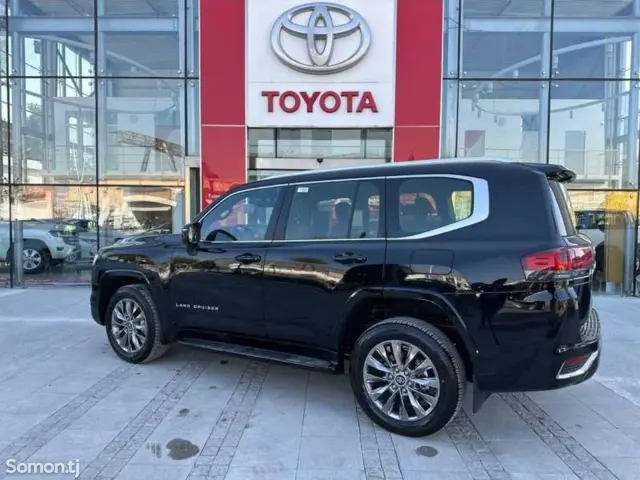 Toyota Land Cruiser 2026 · 3.5 AT