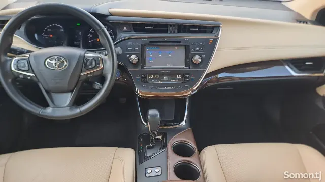Toyota Avalon 2015 · 2.5 AT