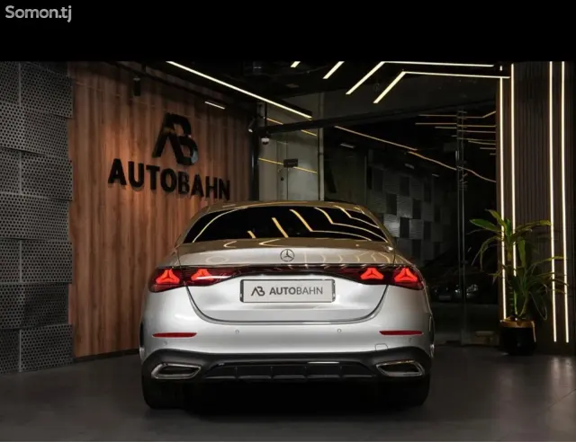 Mercedes-Benz E class 2025 · 3.0 AT