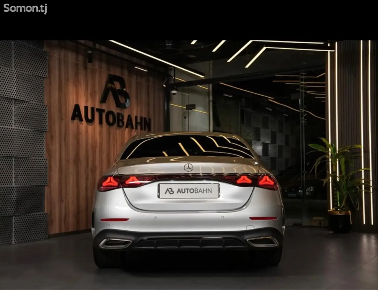 Mercedes-Benz E class 2025 · 3.0 AT
