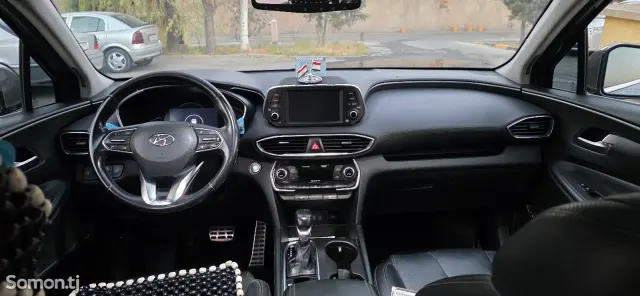 Hyundai Santa Fe 2019 · 2.0 AT