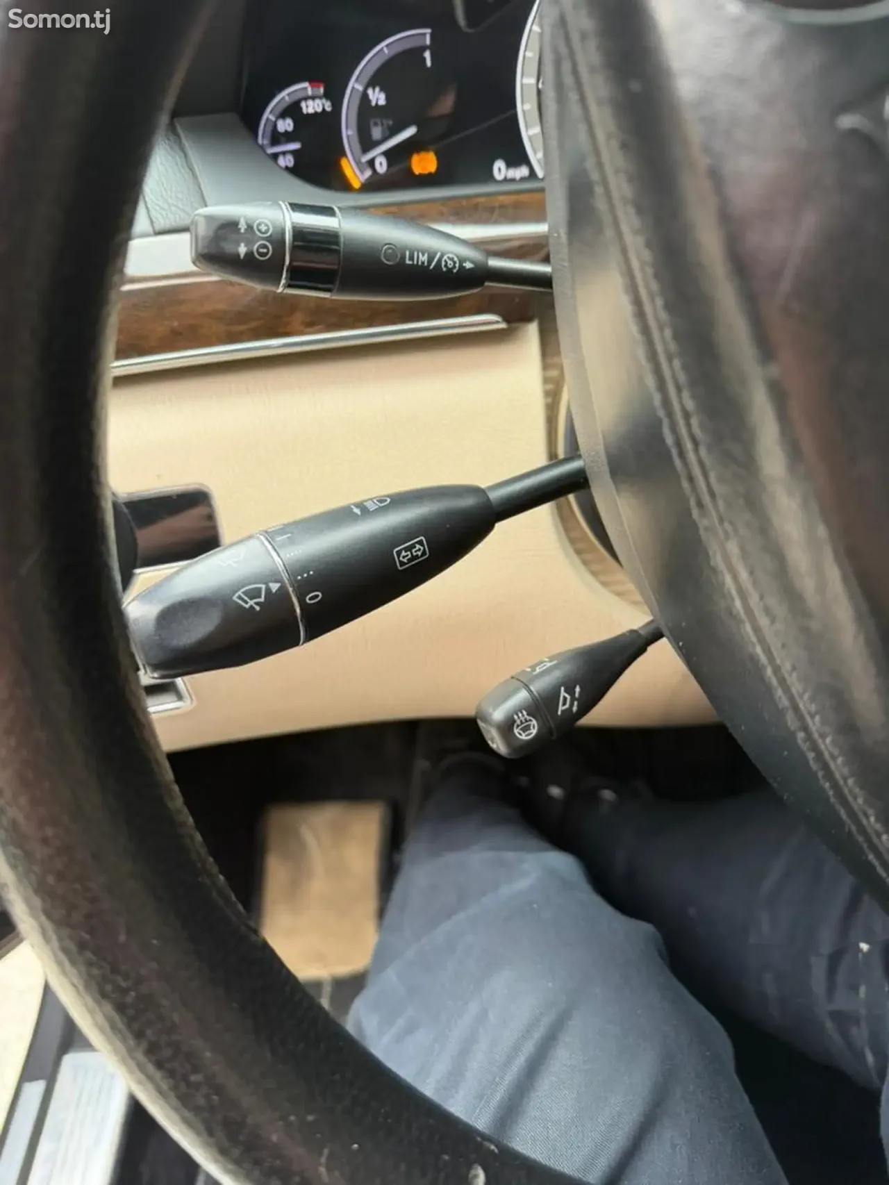 Mercedes-Benz S class 2011 · 3.5 AT