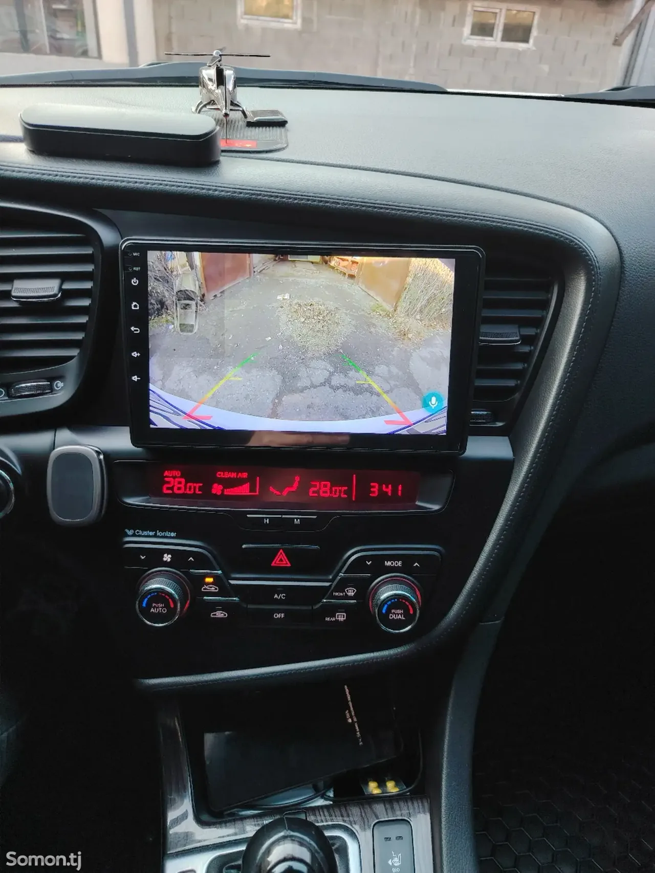 Kia K5 2010 · 2.0 AT