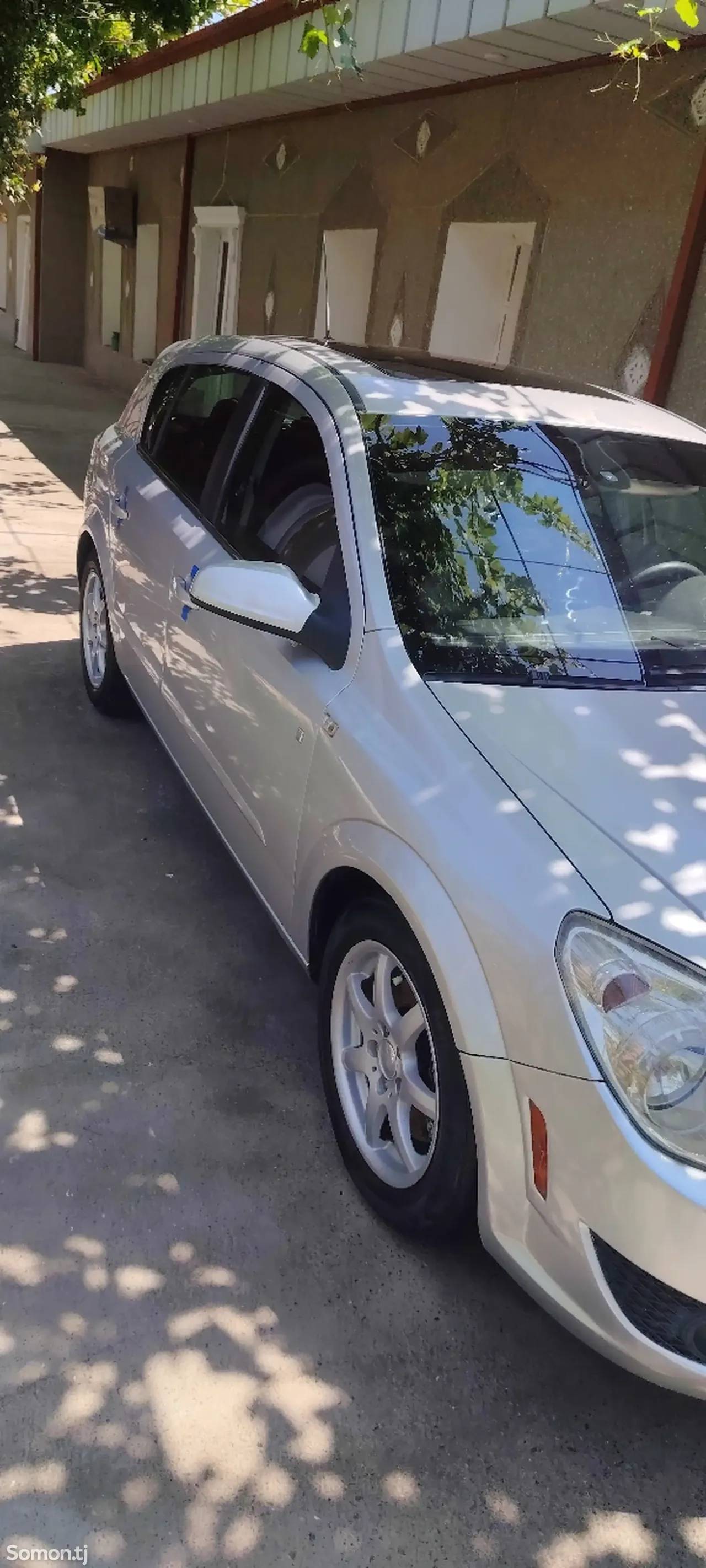 Opel Astra H 2008 · 1.8 AT