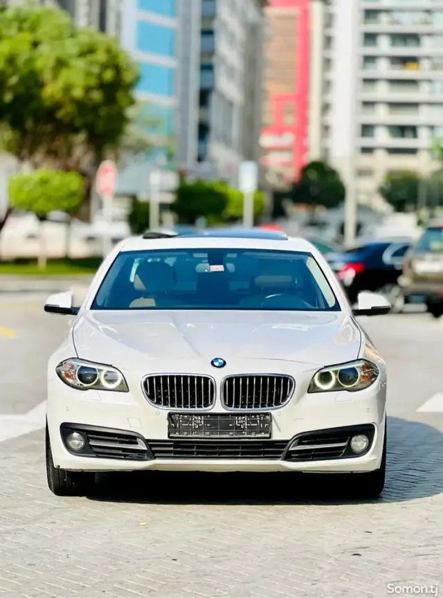 BMW 5 series 2015 · 2.0 AT