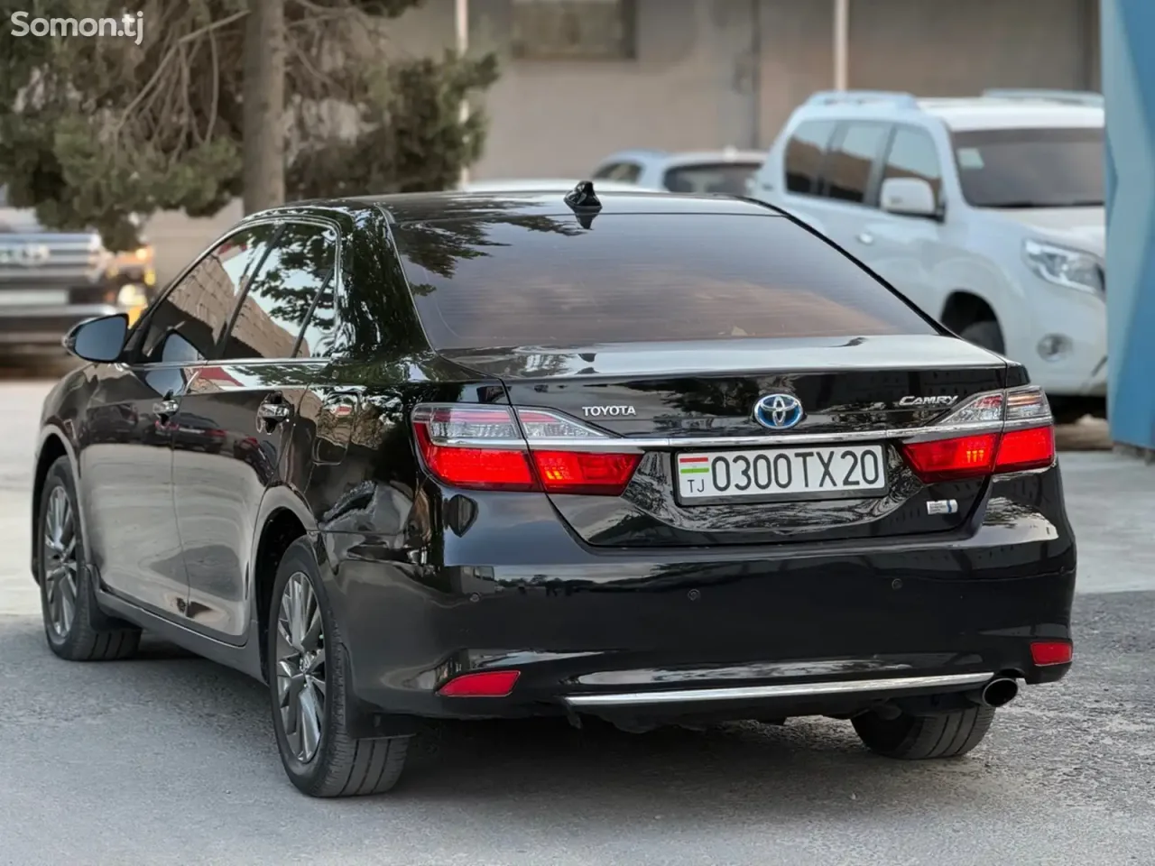 Toyota Camry 2017 · 2.5 AT
