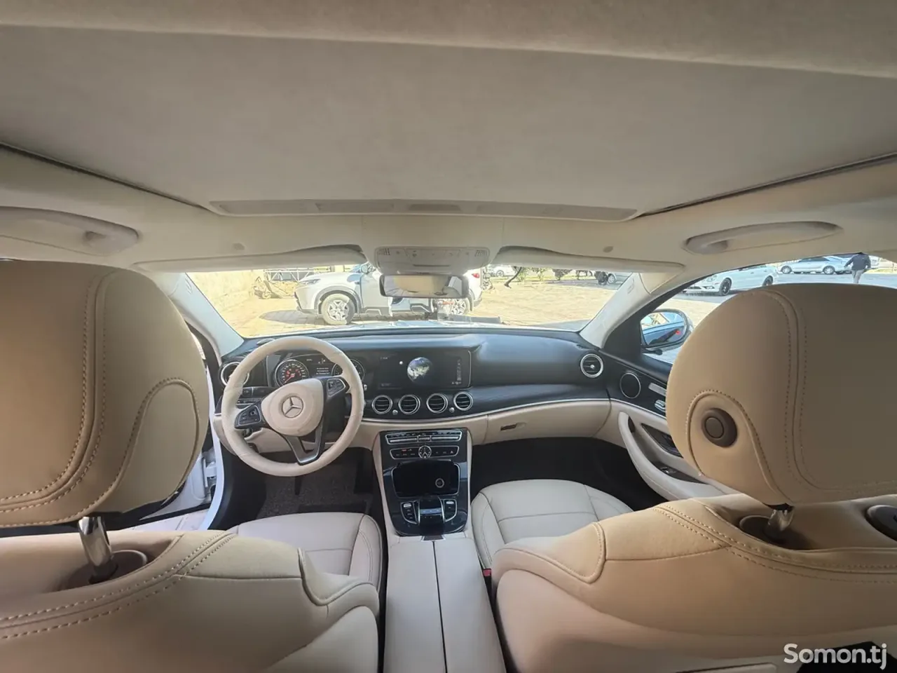 Mercedes-Benz E class 2016 · 2.0 AT
