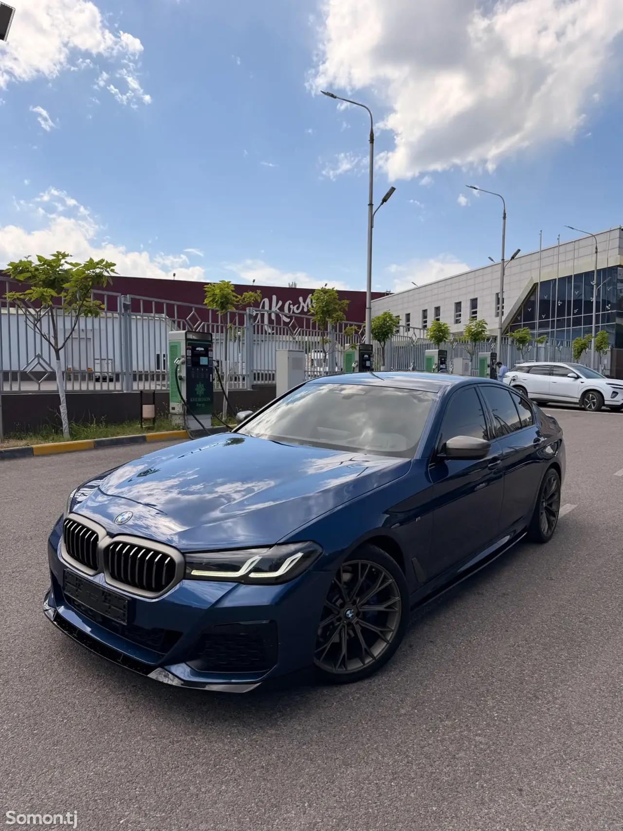 BMW 5 series 2022 · 3.0 AT