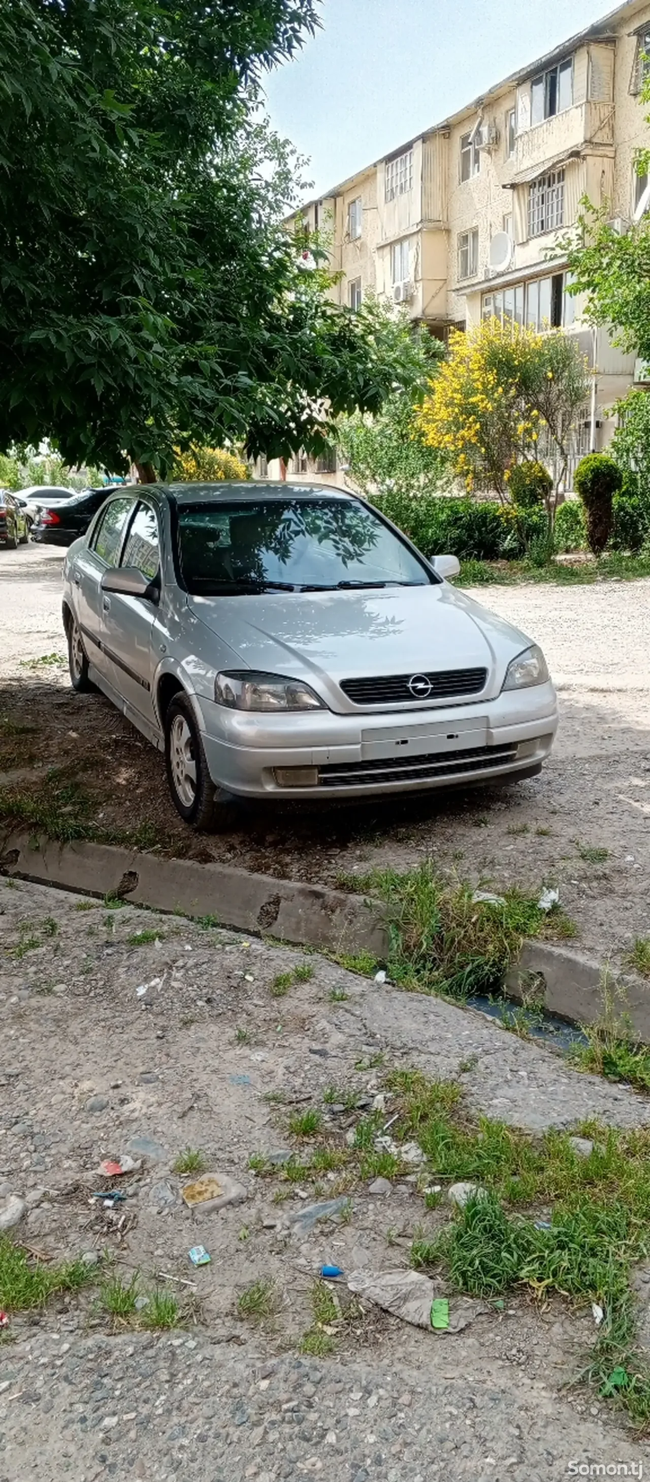 Opel Astra G 1999 · 1.8 MT