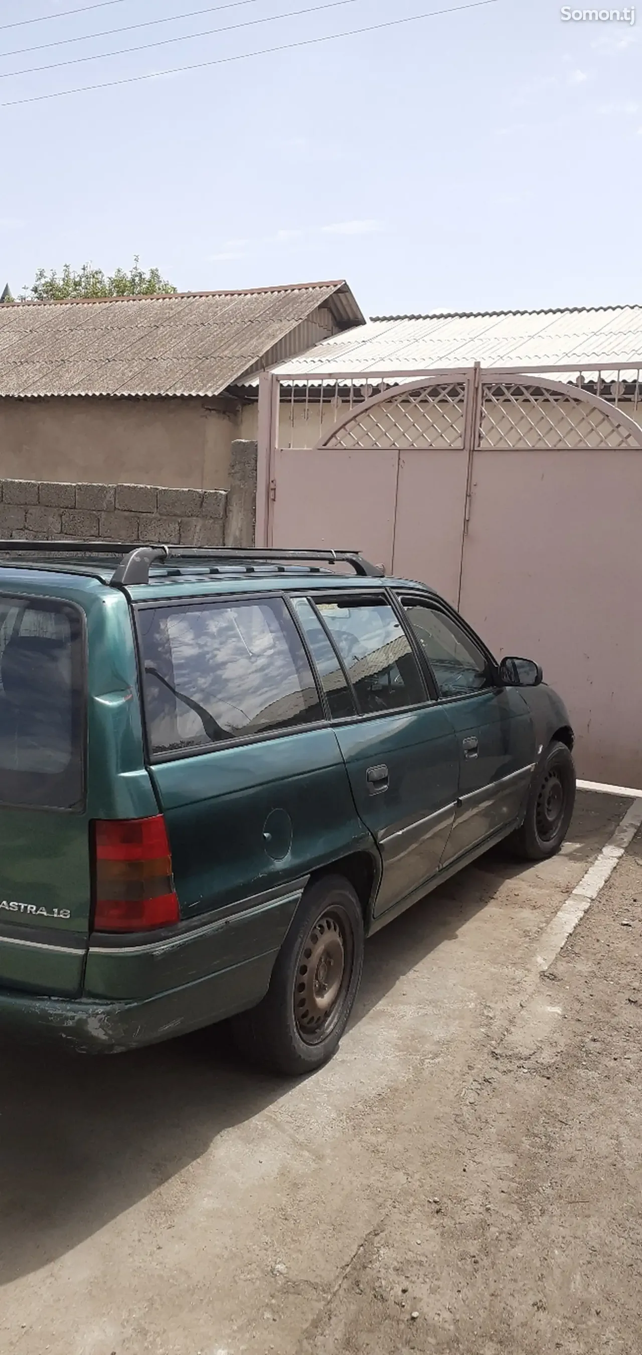 Opel Astra F 1997 · 1.6 MT