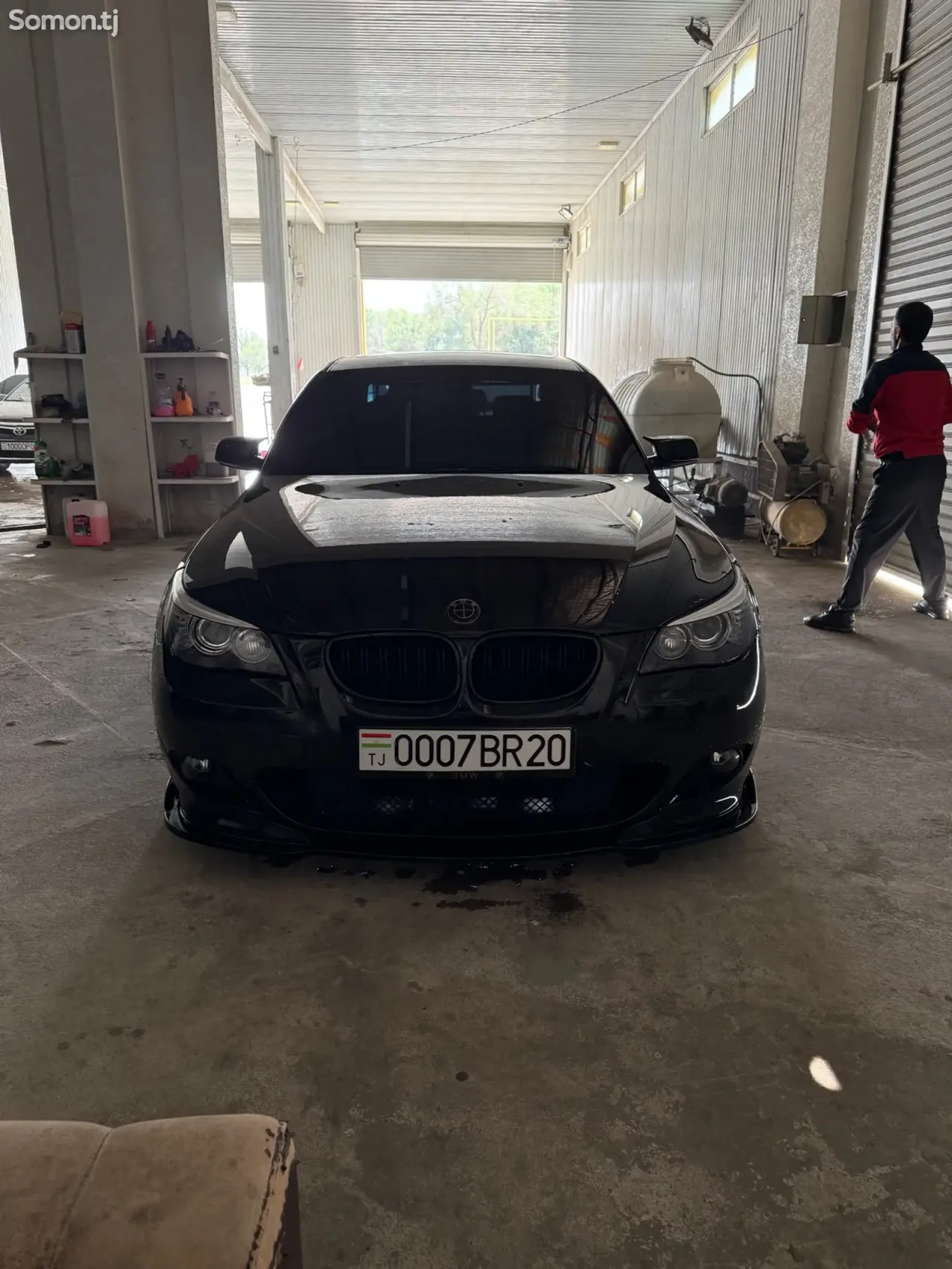 BMW 5 series 2009 · 4.8 AMT