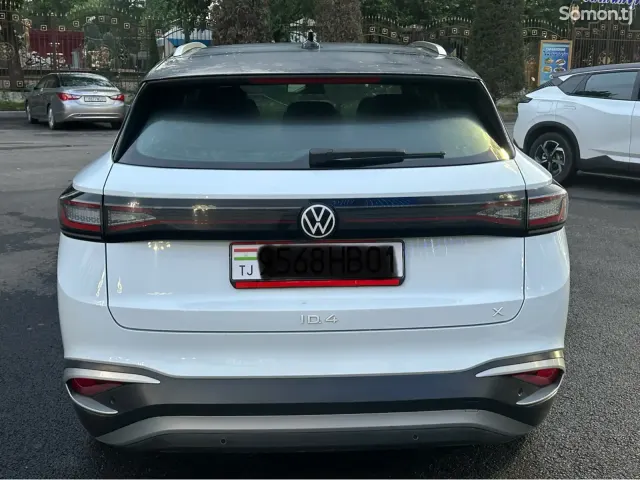 Volkswagen ID.4 2022 · AT