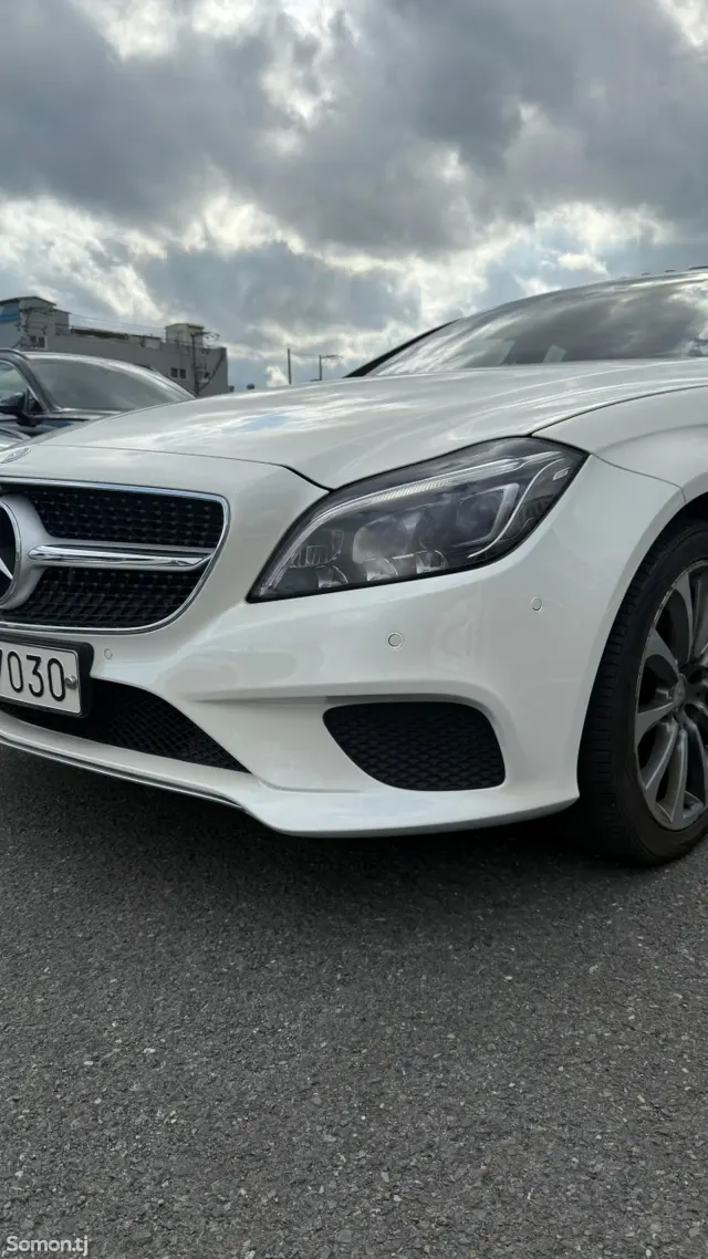 Mercedes-Benz CLS class 2015 · 2.2 CVT