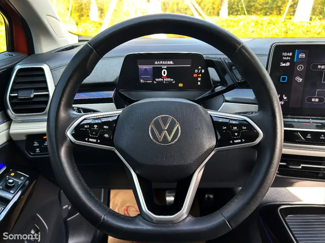 Volkswagen ID.6 2021 · AT