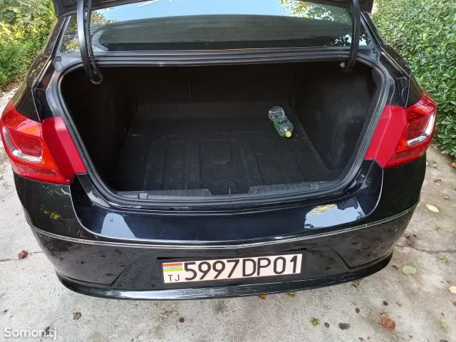Chevrolet Cruze 2015 · 1.8 AT