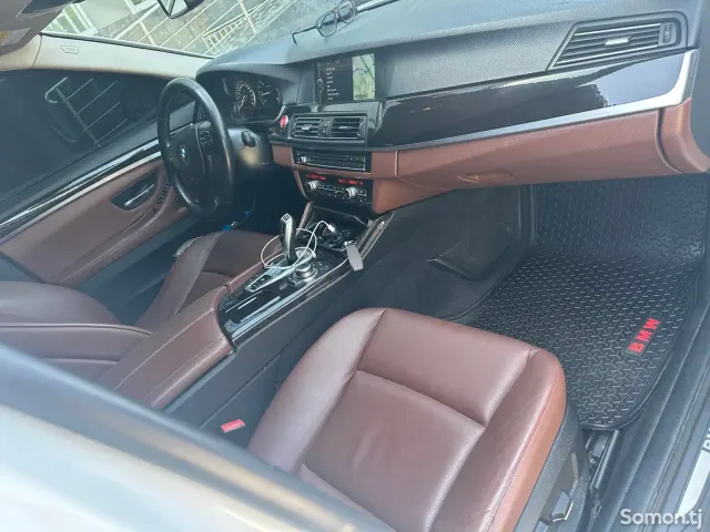 BMW 5 series 2012 · 2.0 AT