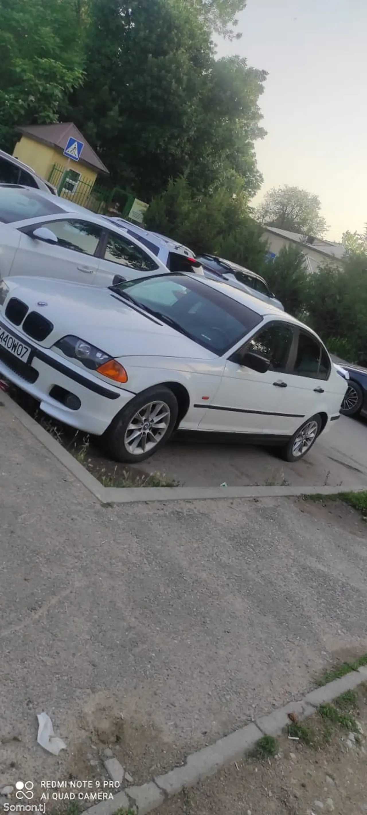 BMW 3 series 2000 · 1.8 MT