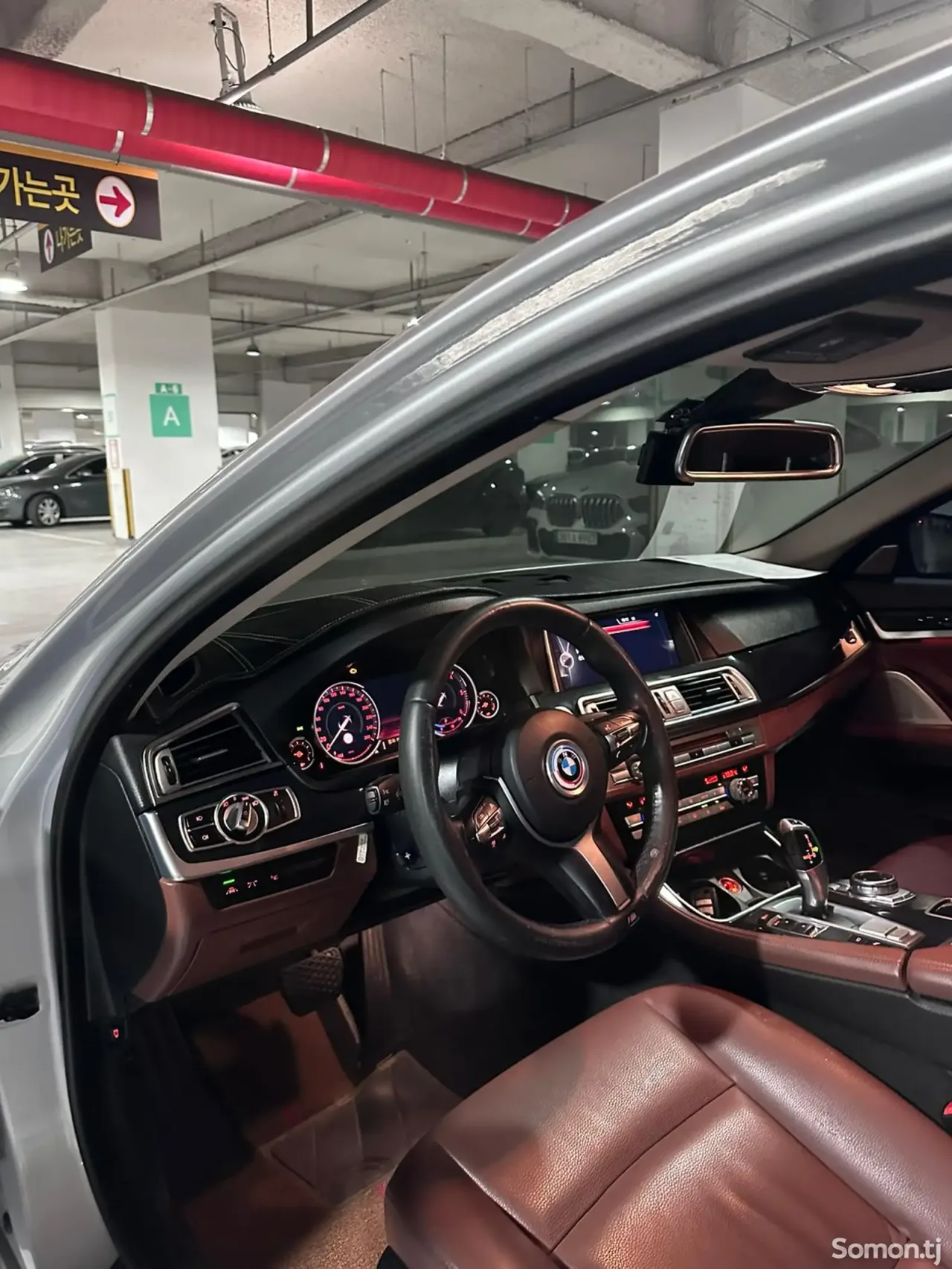 BMW 5 series 2016 · 2.0 AT