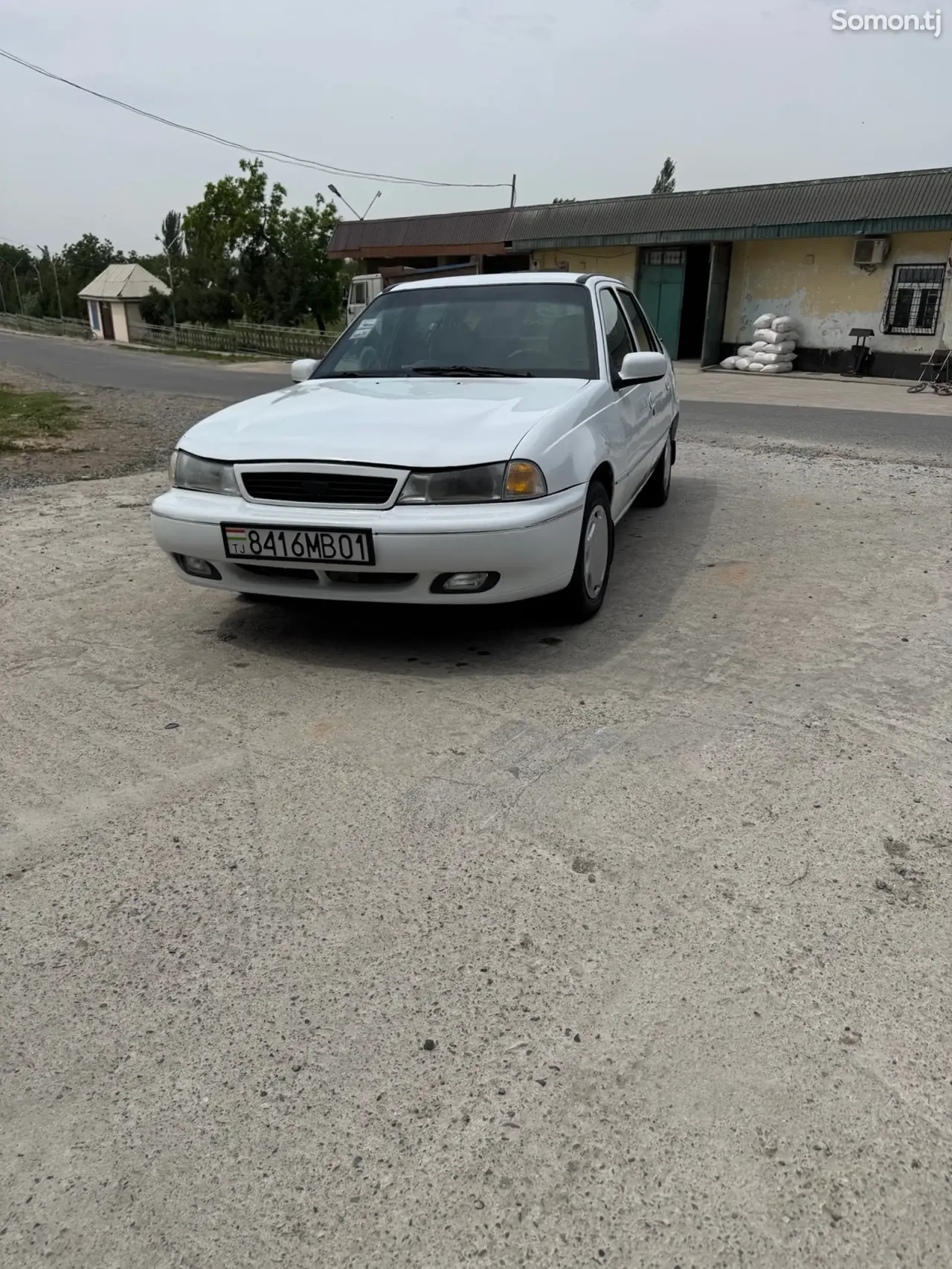 Daewoo Nexia 1997 · 1.5 MT