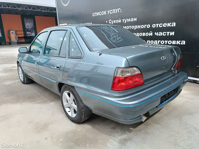 Daewoo Nexia 1994 · 1.5 AT