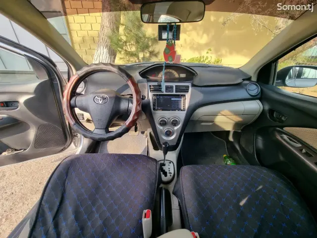 Toyota Belta 2006 · 1.3 AT