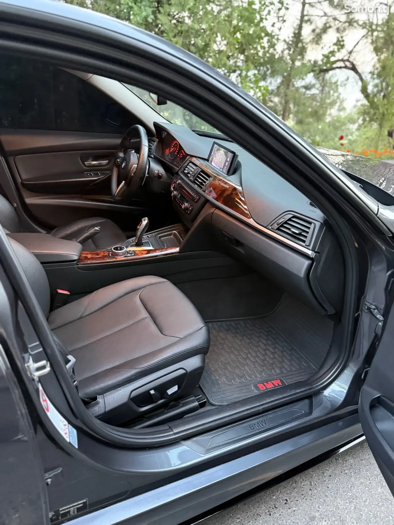 BMW 3 series 2013 · 2.0 AT