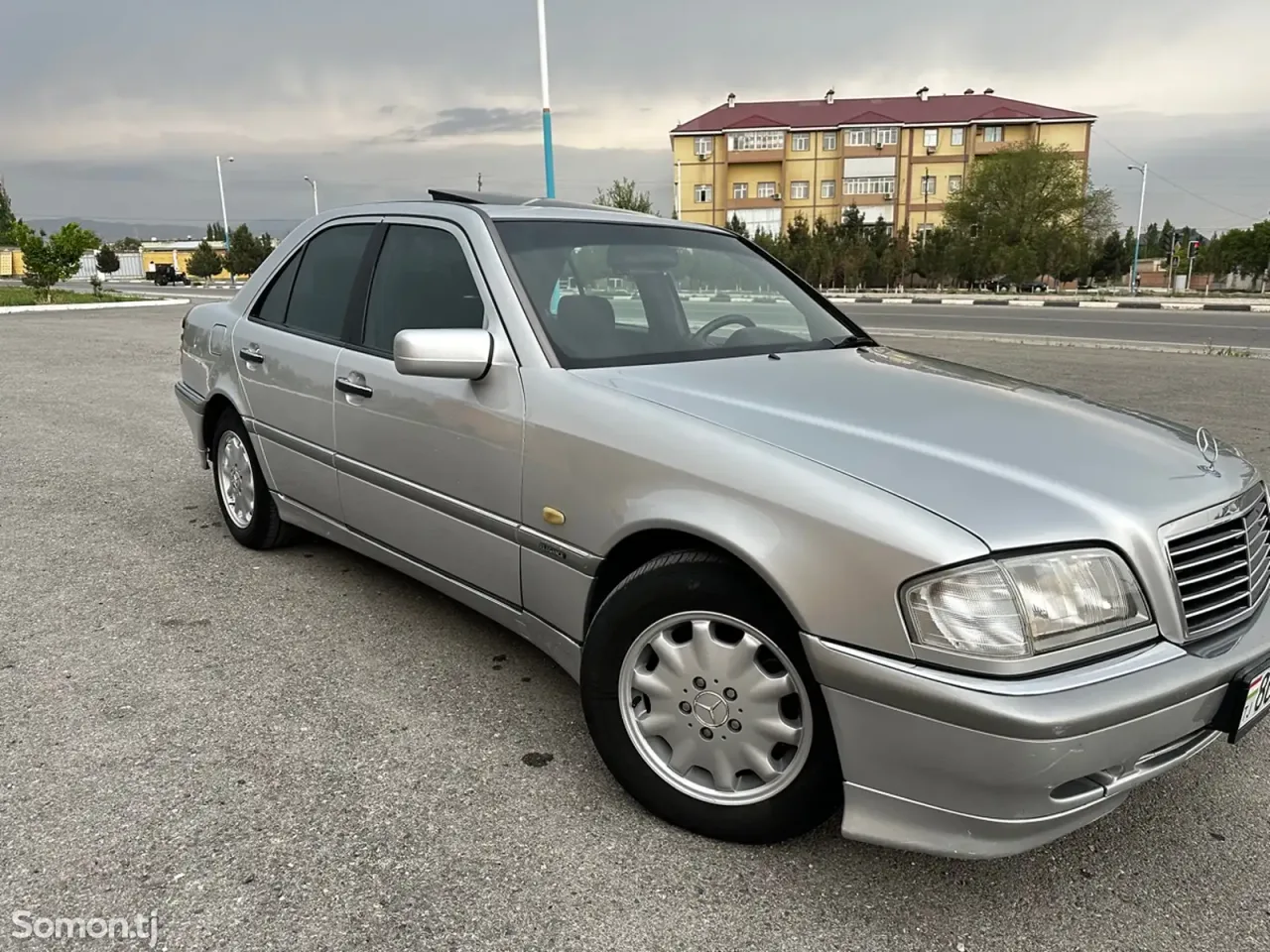 Mercedes-Benz C class 1999 · 1.8 MT