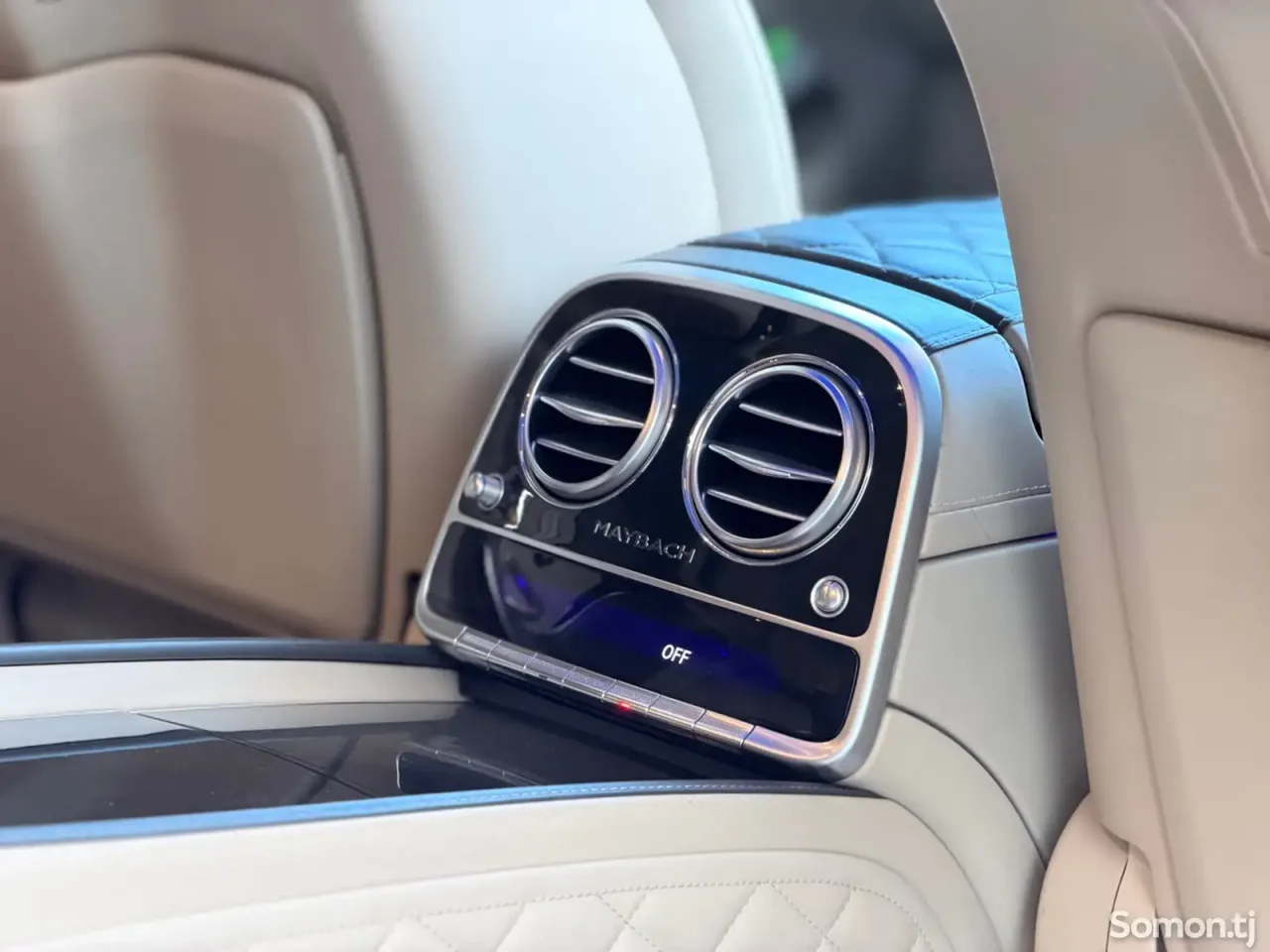 Mercedes-Benz S class 2019 · 5.6 AT