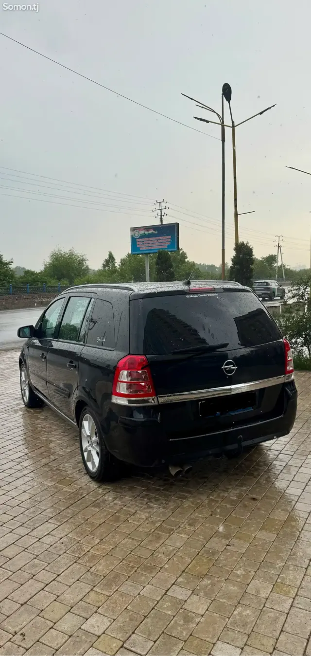 Opel Zafira 2014 · 1.8 MT