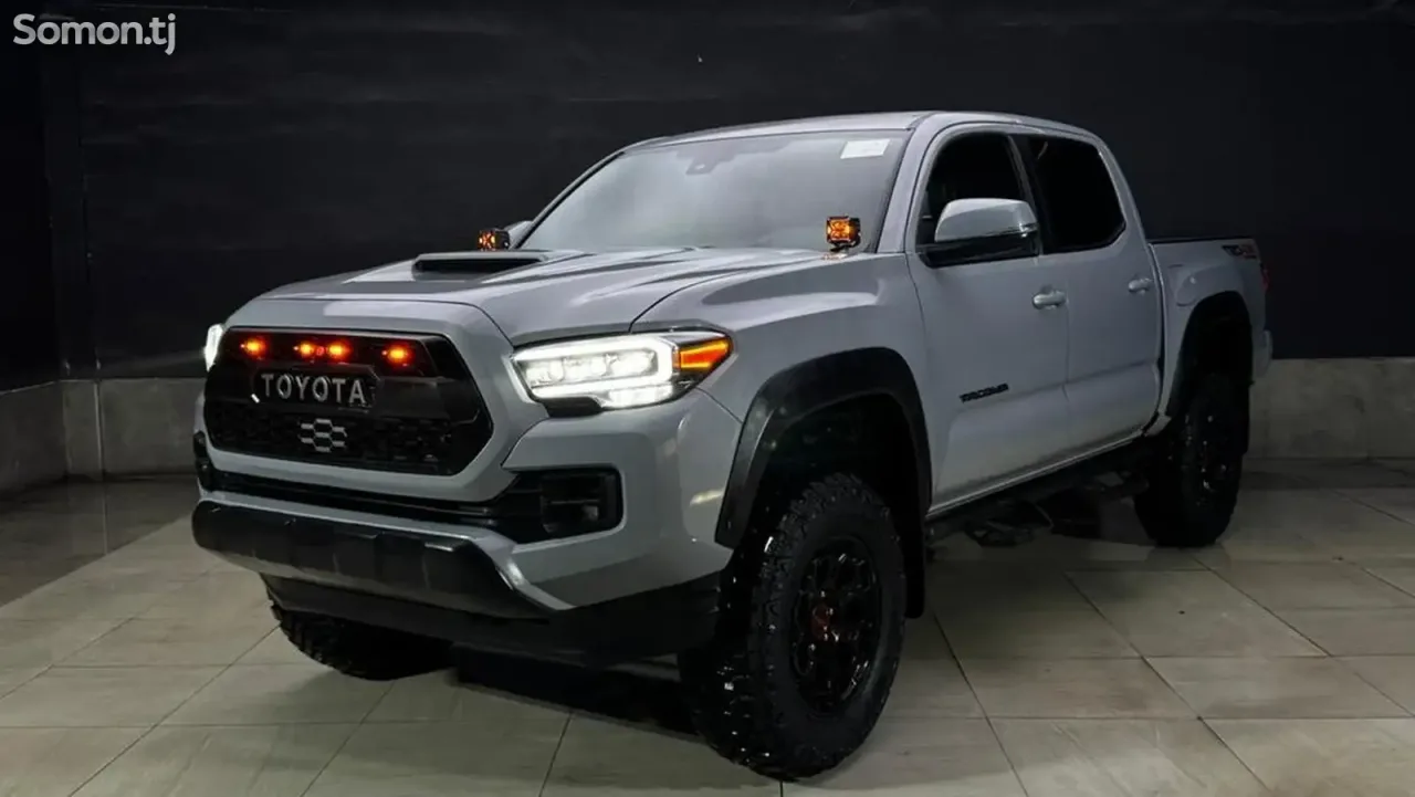 Toyota Land Cruiser Prado 2020 · 3.5 AT