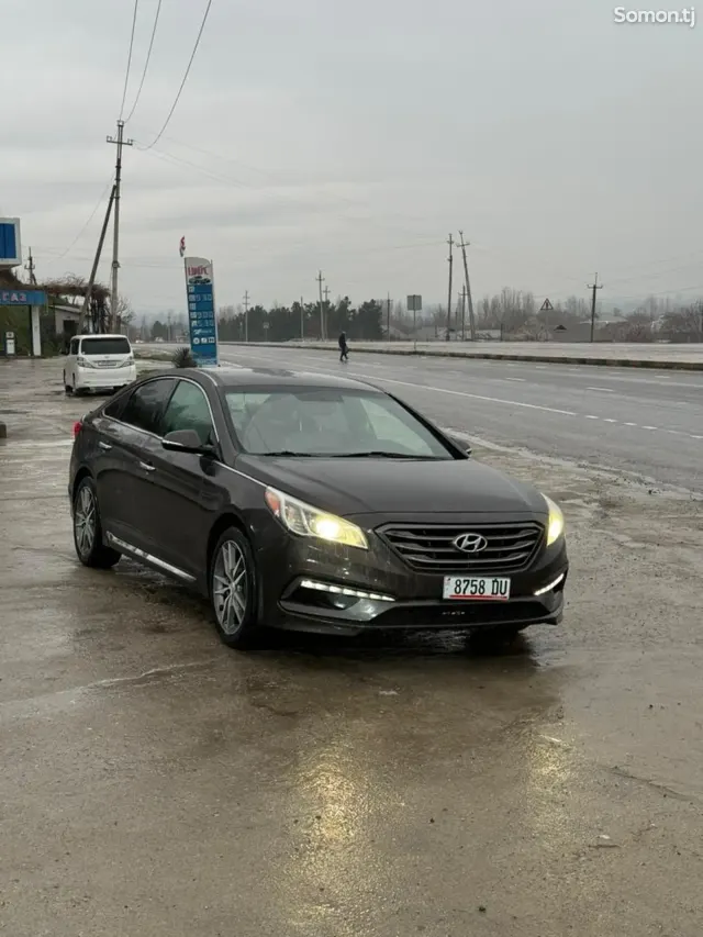 Hyundai Sonata 2014 · 2.0 AT