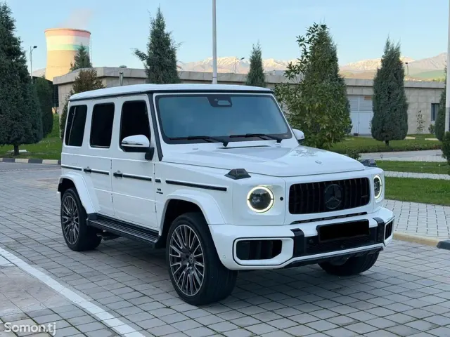 Mercedes-Benz G class 2025 · 4.0 AT